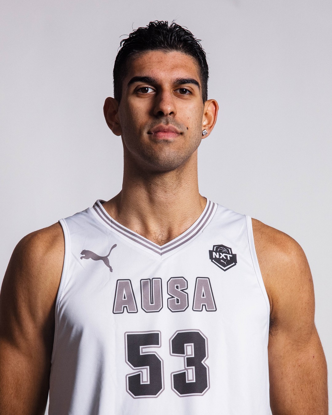 Amarco Doyle commits to Illawarra Hawks in NBL — graphic