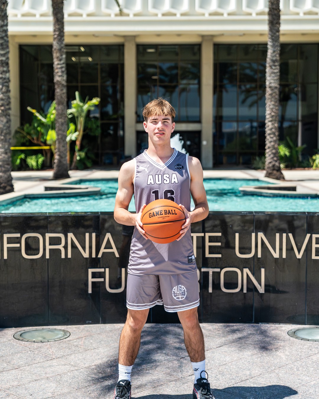 Cooper Metcalfe Commits to Umpqua Community College — graphic