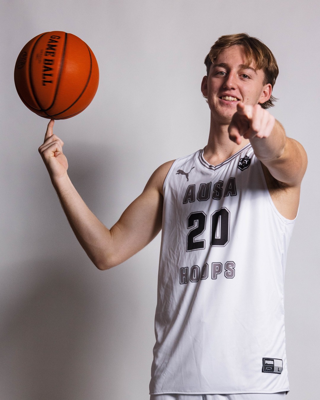 Harvey White Commits to Adelaide 36ers, graphic