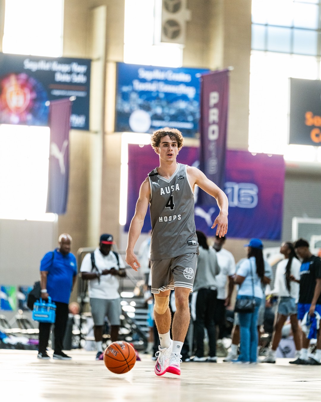 Matthew Flinders commits to Central Community College, graphic