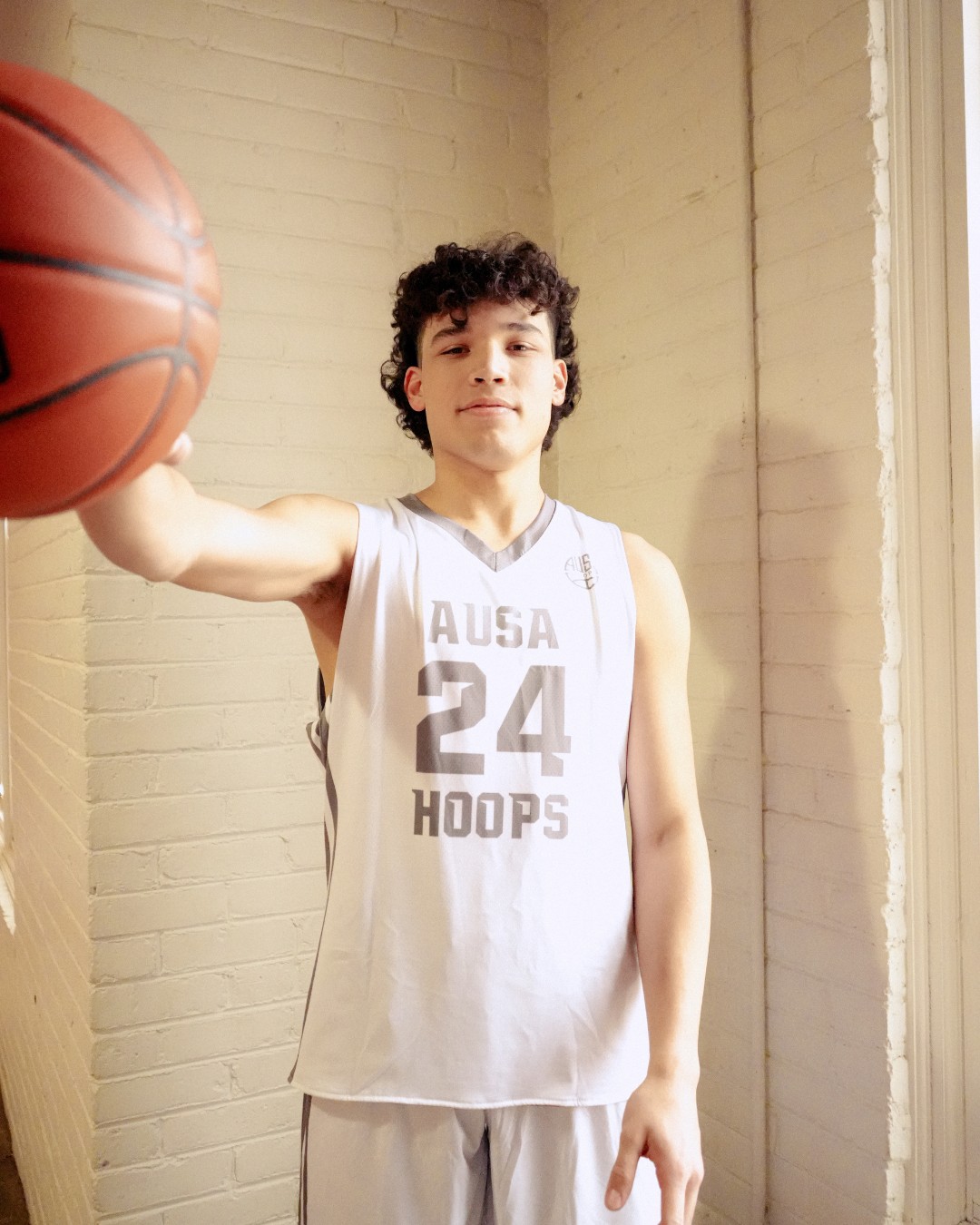 Noah Suarjaya commits to Oklahoma City University, graphic